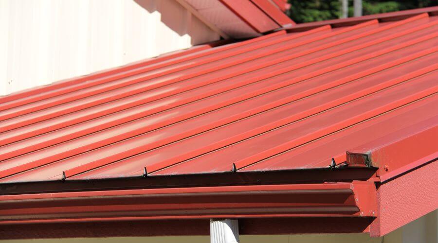 Gutter Debris Removal in Plainview, NY